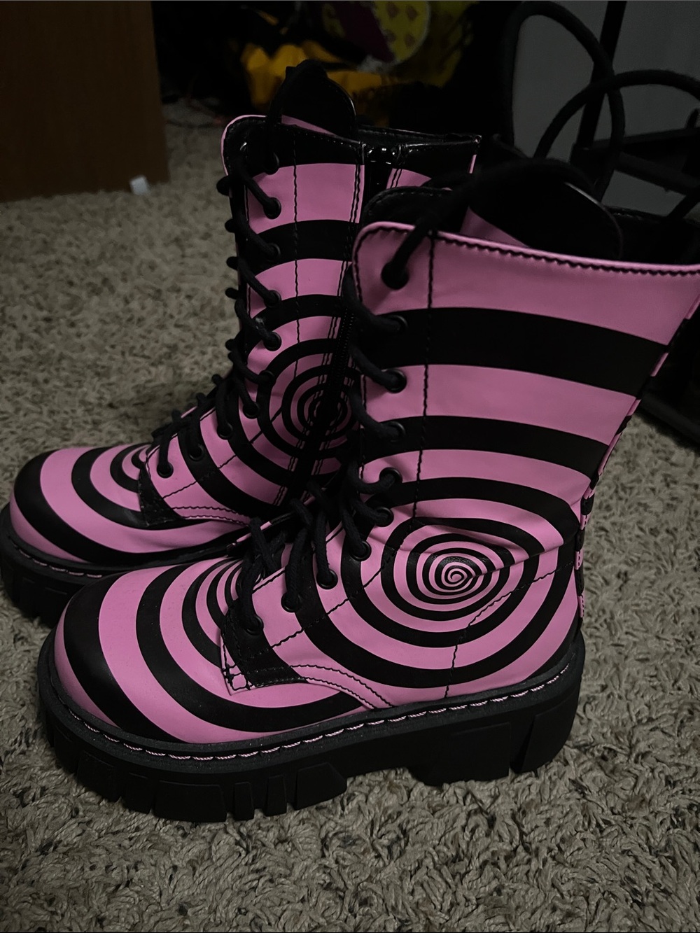 Current Mood Spiral Platform Combat Boots - Picture 2 of 6